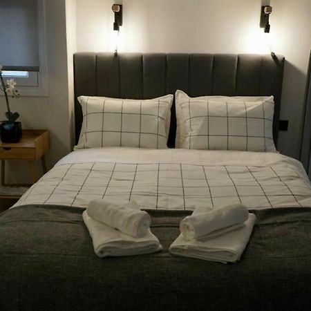Cosy Loft Leilighet Pátra Eksteriør bilde
