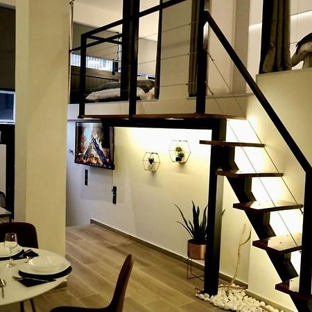 Cosy Loft Leilighet Pátra Eksteriør bilde