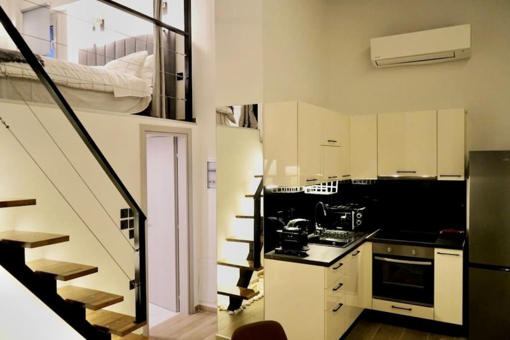 Cosy Loft Leilighet Pátra Eksteriør bilde